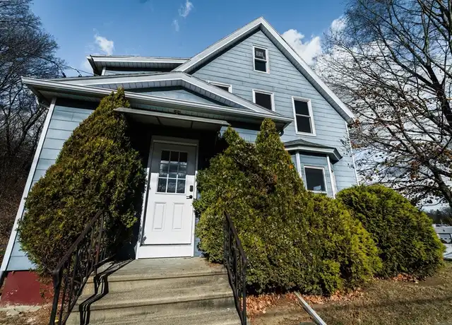 Property at 340 E Main St Unit 2, East Brookfield, MA, 01515, 2 beds, 1 bath, [object Object]