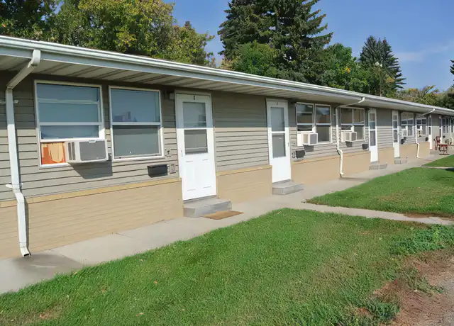 Property at 300 16th Ave SW Unit 12, Minot, ND, 58701, 1 bed, 1 bath, [object Object]