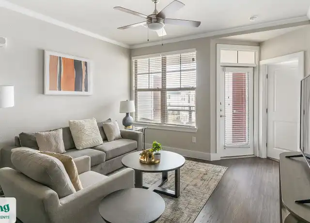 Property at 5771 Oakwood Rd Unit 8-83021407383, Huntsville, AL, 35806, 2 beds, 2 baths, [object Object]