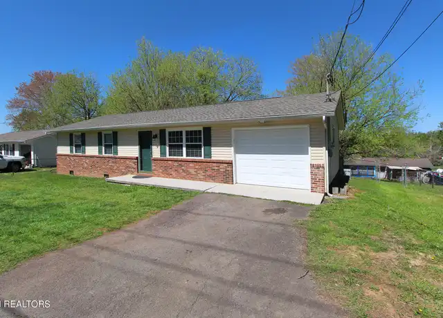 Property at 749 E Beaver Creek Dr, Knoxville, TN, 37918, 3 beds, 1.5 baths, [object Object]