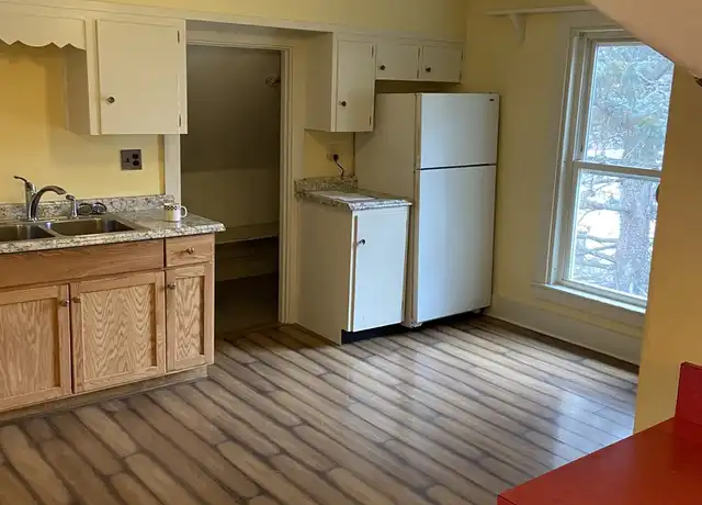 Property at 23 Madison St Unit 3, Bangor, ME, 04401, 1 bed, 1 bath, [object Object]