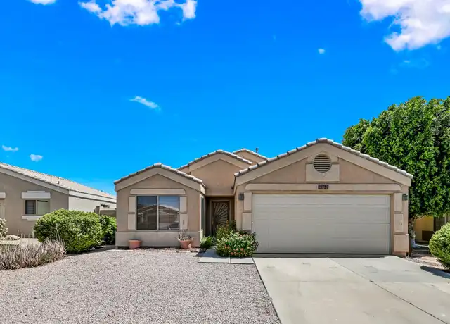 Property at 1719 E Amber Ln, Gilbert, AZ, 85296, 3 beds, 2 baths, [object Object]
