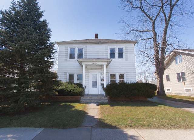 Photo of 18324 Burnham Ave Unit 2, Lansing, IL 60438