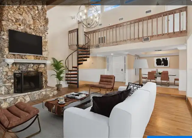 Property at 4931 Hidden Oaks Trl, Sarasota, FL, 34232, 5 beds, 3 baths, [object Object]