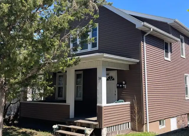 Property at 16 W 9th St Unit Upper, Duluth, MN, 55806, 3 beds, 1 bath, [object Object]