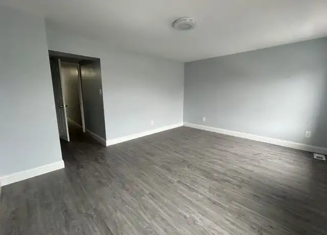 Property at 915 Washington Ave Unit 2F, Philadelphia, PA, 19147, 3 beds, 2 baths, [object Object]