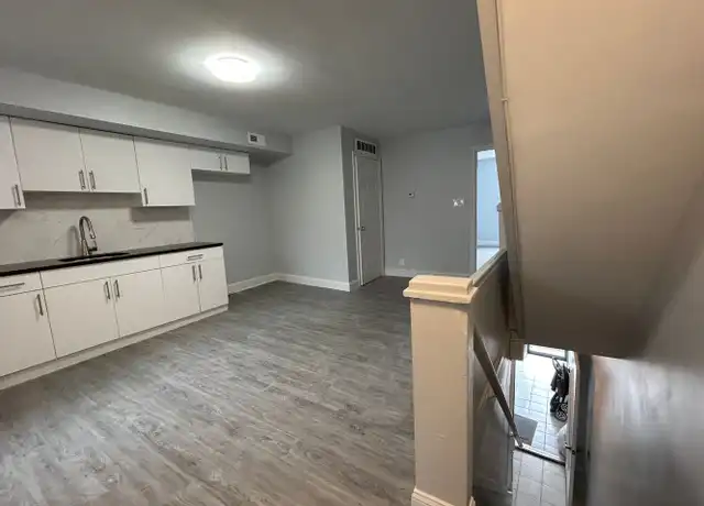 Property at 915 Washington Ave Unit 2F, Philadelphia, PA, 19147, 3 beds, 2 baths, [object Object]