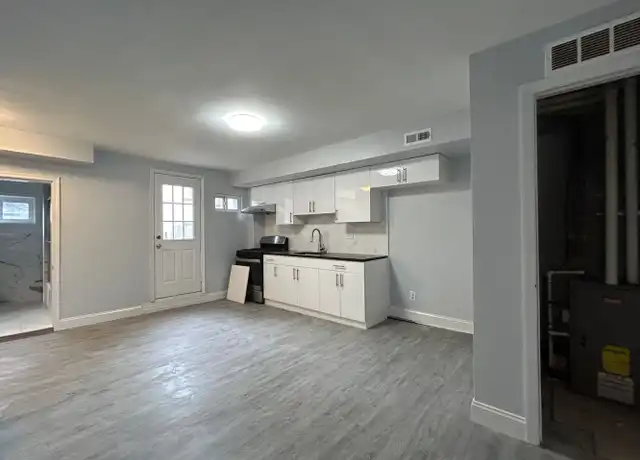 Property at 915 Washington Ave Unit 2F, Philadelphia, PA, 19147, 3 beds, 2 baths, [object Object]
