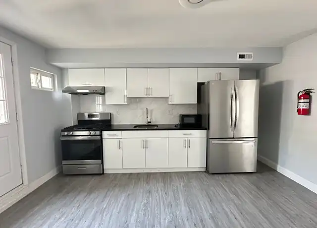 Property at 915 Washington Ave Unit 2F, Philadelphia, PA, 19147, 3 beds, 2 baths, [object Object]