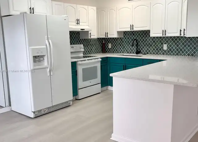 Property at 3007 Hythe a #3007, Boca Raton, FL, 33434, 2 beds, 2 baths, [object Object]