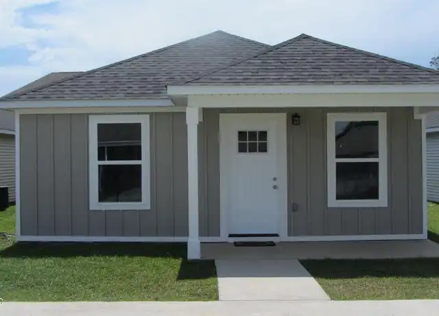Property at 17281 Avondale Cir, D'Iberville, MS, 39540, 3 beds, 2 baths, [object Object]