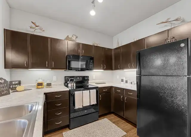Property at Gateway Cedars Apartments - 1100 N Gateway Blvd, Forney, TX, 75126, 1-2 bed, 1-2 bath, [object Object]