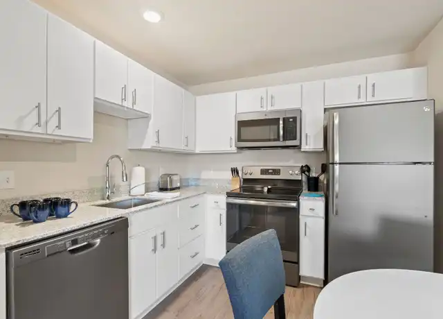 Property at 11250 Glenwood St Unit Three Bedroom Two Bathroom, Overland Park, KS, 66211, 3 beds, 2 baths, [object Object]
