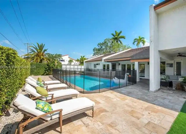 Property at 5901 SW 56th Ter, South Miami, FL, 33143, 5 beds, 3 baths, [object Object]