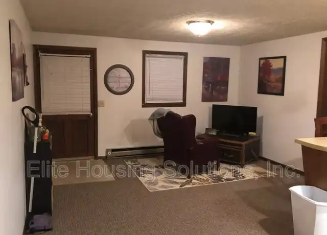 Property at 108 E Buck Ave Unit B, Rural Retreat, VA, 24368, 1 bed, 1 bath, [object Object]