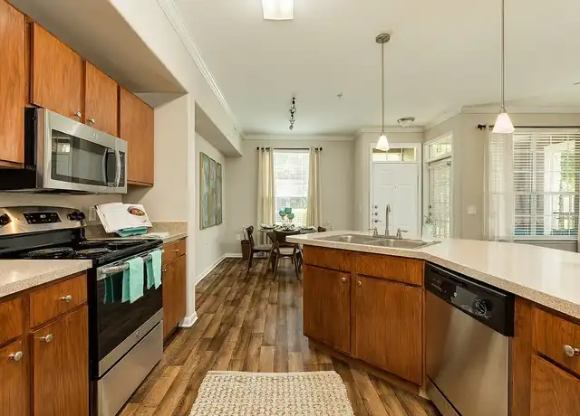 Property at Edgewater - 514 That Way St, Lake Jackson, TX, 77566, 1-2 bed, 1-2 bath, [object Object]