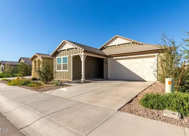 Property at 692 E Buckingham Ave, Gilbert, AZ, 85297, 4 beds, 2 baths, [object Object]