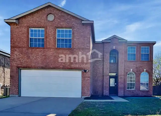 Property at 1129 Roundhouse Dr, Saginaw, TX, 76131, 4 beds, 2.5 baths, [object Object]