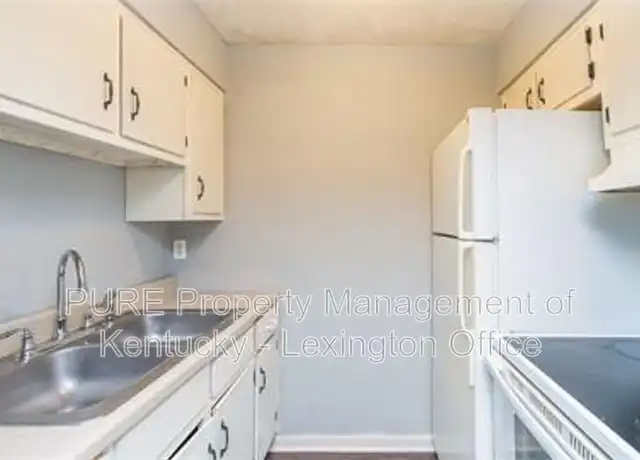 Property at 225 Landings Dr Unit 2, Frankfort, KY, 40601, 1 bed, 1 bath, [object Object]