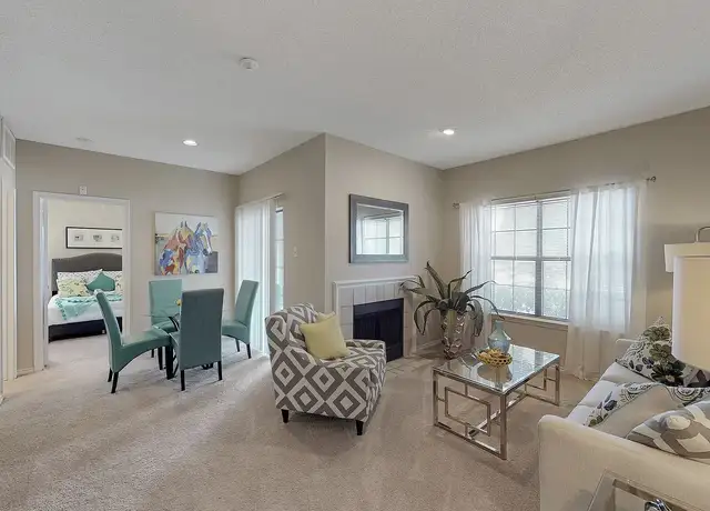 Photo of 6901 Valley View Ln, Irving, TX 75039