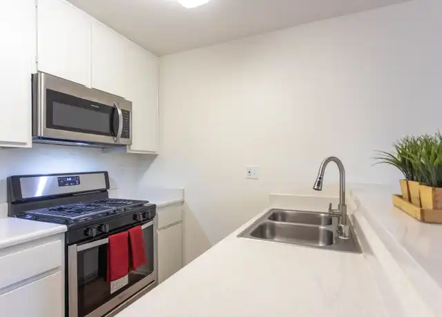 Property at 14543 Burbank Blvd Unit 214, Van Nuys, CA, 91411, 2 beds, 2 baths, [object Object]