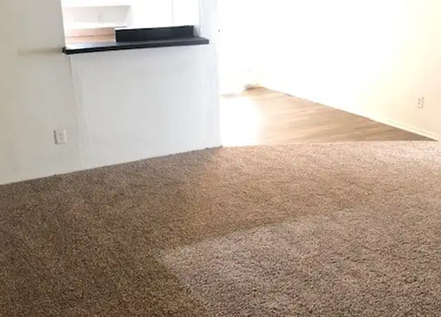 Property at 1505 N Locust St Unit 7, Denton, TX, 76201, 2 beds, 1 bath, [object Object]