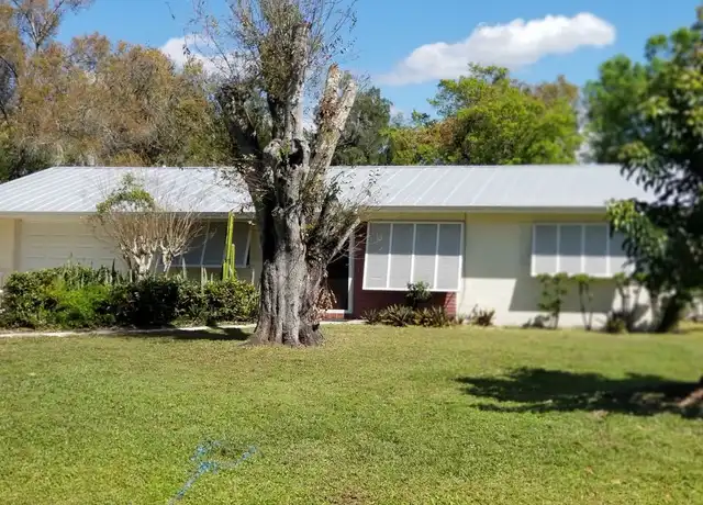 Property at 2644 Davis Blvd, Fort Myers, FL, 33905, 2 beds, 1.5 baths, [object Object]