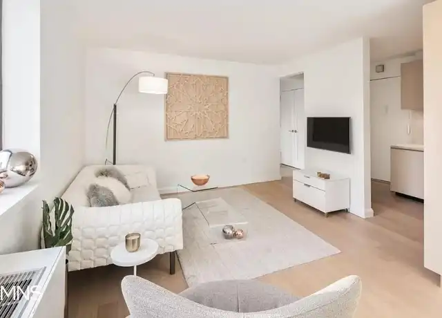 Property at 250 W 19th St Unit 6-G, New York, NY, 10011, 3 beds, 1 bath, [object Object]