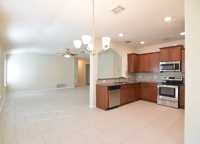 Property at 926 Hobby Rd, Copperas Cove, TX, 76522, 3 beds, 2 baths, [object Object]