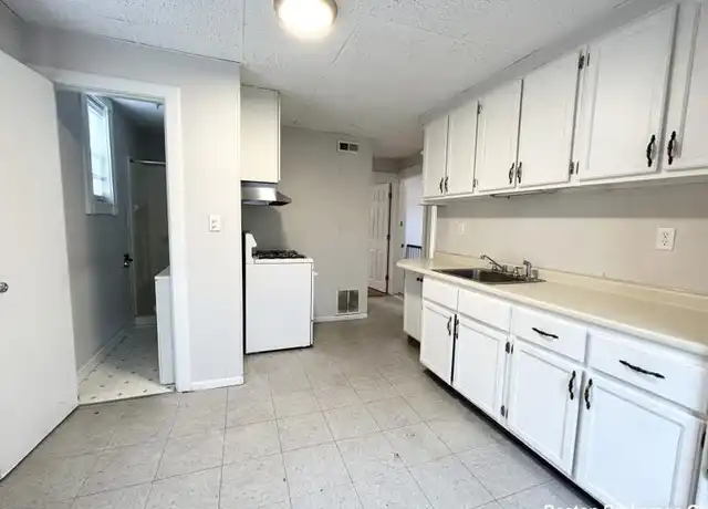 Property at 103 Buttonwood St, Dorchester, MA, 02125, 2 beds, 1 bath, [object Object]