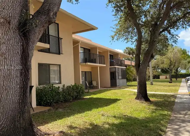 Property at 5855 Washington St #91, Hollywood, FL, 33023, 2 beds, 2 baths, [object Object]