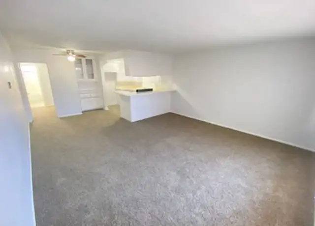 Property at 2135 2nd St Unit 11, Long Beach, CA, 90803, 1 bed, 1 bath, [object Object]