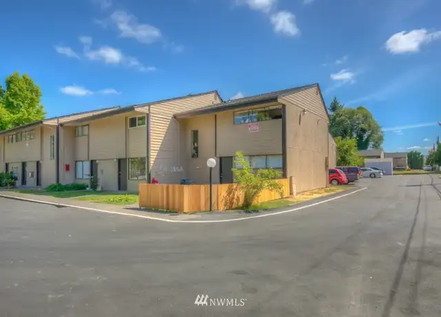 Property at 3105 Maryland St Unit 103, Longview, WA, 98632, 3 beds, 1 bath, [object Object]