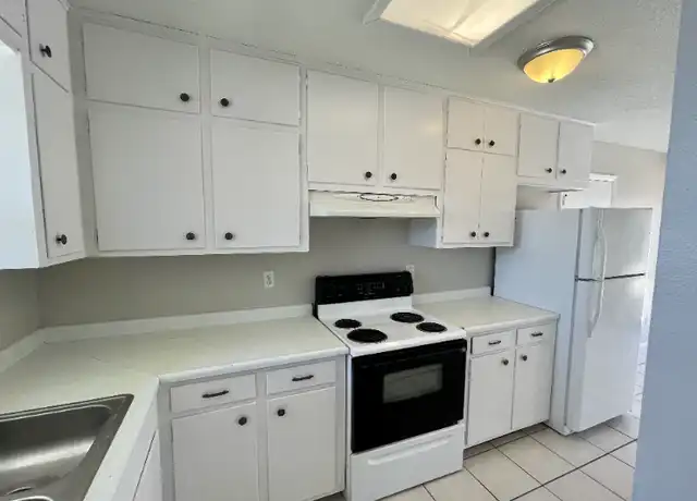 Property at 8631 Mettler Dr, El Paso, TX, 79925, 3 beds, 2 baths, [object Object]