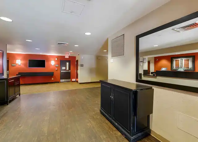 Property at Los Angeles - Simi Valley - 2498 Stearns St, Simi Valley, CA, 93063, 0 beds, 1 bath, [object Object]