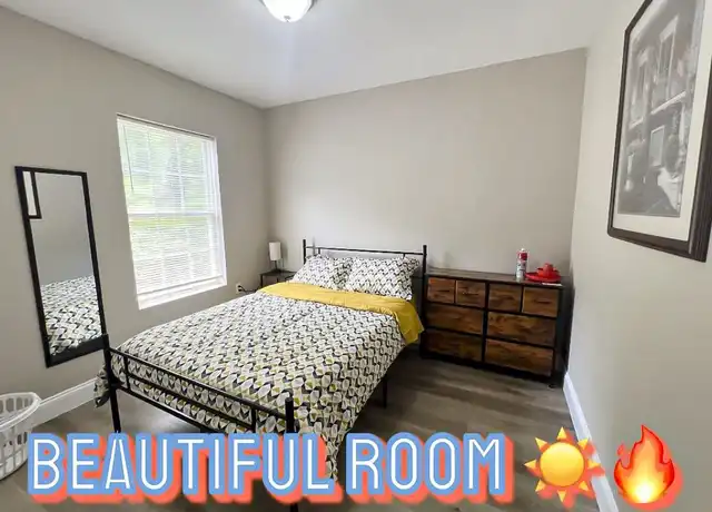 Property at 704 Saint Clair St, Jacksonville, FL, 32254, 1 bed, 1 bath, [object Object]