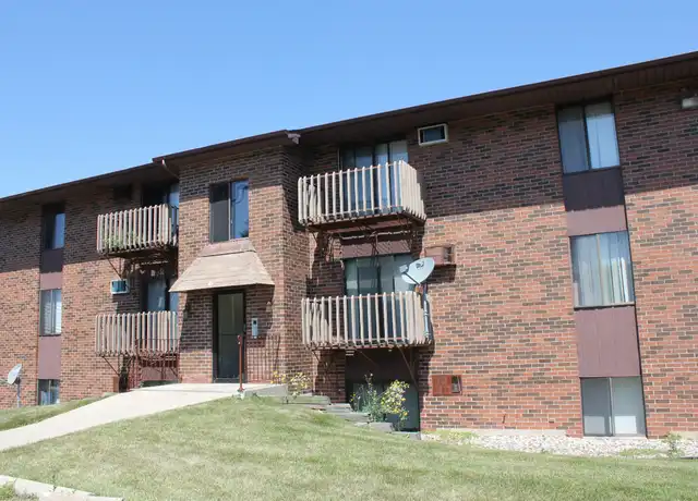 Property at 16 Easthaven Ct Unit 11, Appleton, WI, 54915, 2 beds, 1 bath, [object Object]