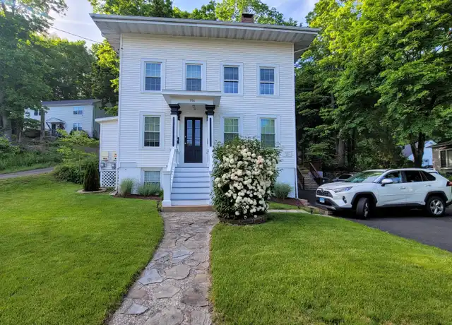 Property at 156 E Main St Unit Second Floor, Branford, CT, 06405, 2 beds, 1 bath, [object Object]