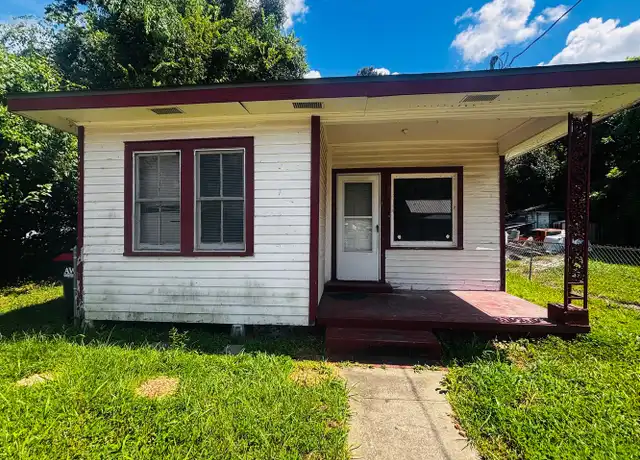 Property at 308 12th St, Lafayette, LA, 70501, 3 beds, 1 bath, [object Object]