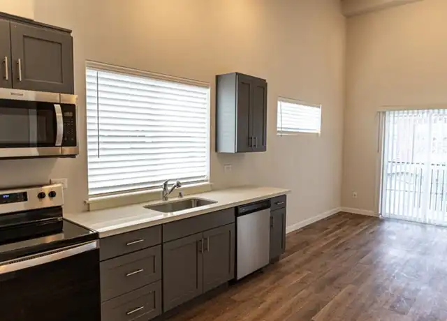 Property at 3715 E McKinley Ave Unit W-303, Tacoma, WA, 98404, 1 bed, 1 bath, [object Object]
