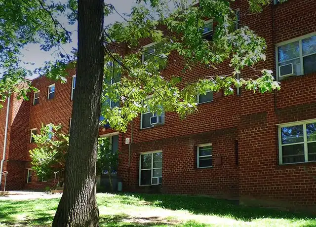 Property at 4107 Oglethorpe St Unit 202, Hyattsville, MD, 20782, 1 bed, 1 bath, [object Object]