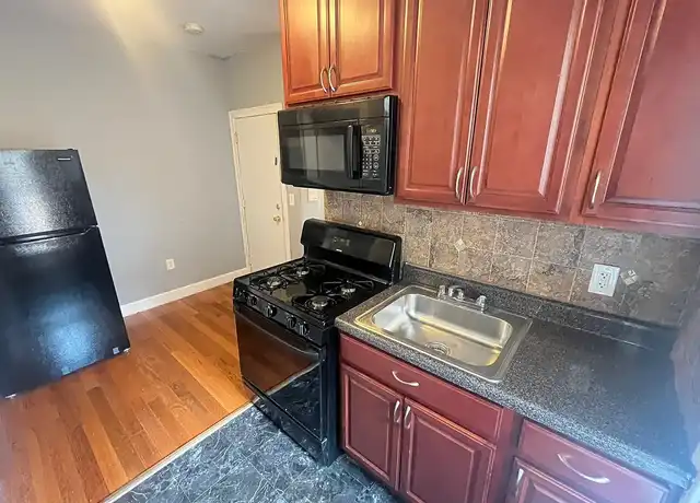 Property at 1200 John F. Kennedy Blvd, Bayonne, NJ, 07002, 1 bed, 1 bath, [object Object]