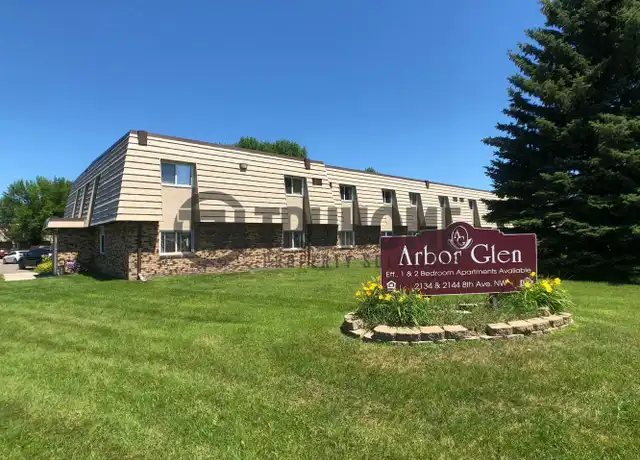 Property at 2134 8th Ave NW, East Grand Forks, MN, 56721, 1 bed, 1 bath, [object Object]