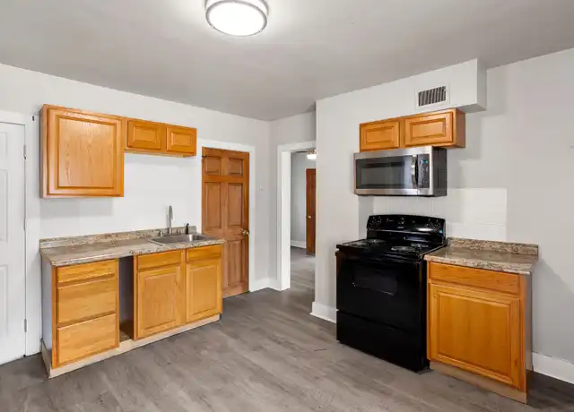 Property at 1314 22nd St, Two Rivers, WI, 54241, 2 beds, 1 bath, [object Object]