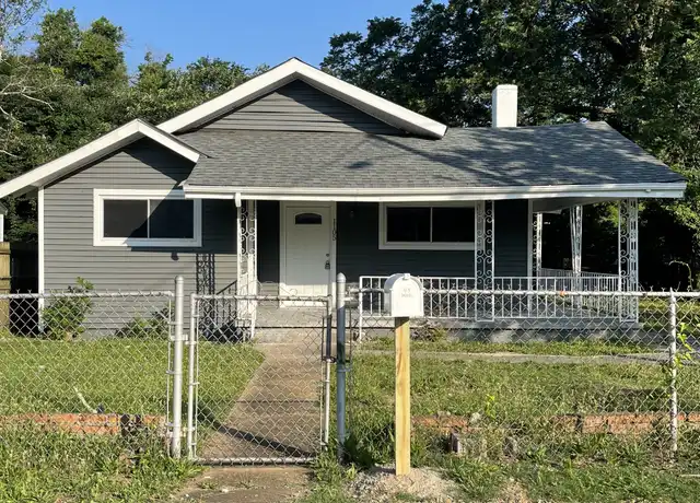 Property at 1105 N Orchard Knob Ave, Chattanooga, TN, 37406, 3 beds, 1 bath, [object Object]