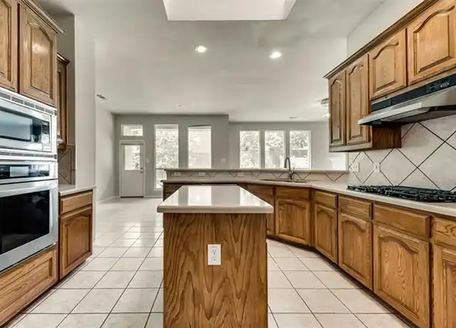 Property at 3015 Cross Timbers Dr, Irving, TX, 75060, 4 beds, 2 baths, [object Object]