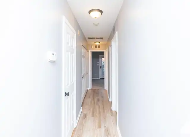 Property at 1471 N Larrabee St Unit C, Chicago, IL, 60610, 2 beds, 1 bath, [object Object]