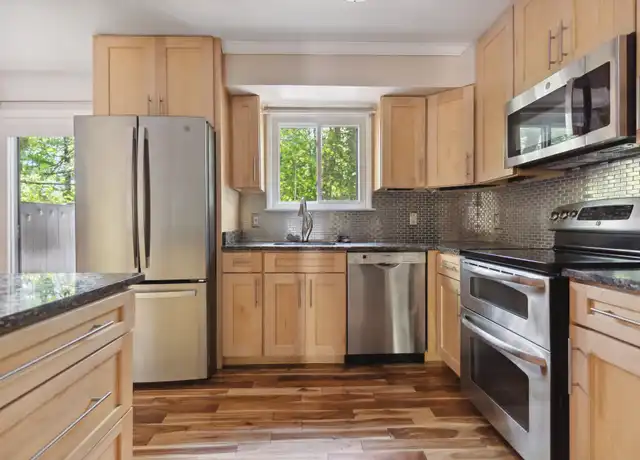 Property at 2216 Lofty Heights Pl, Reston, VA, 20191, 3 beds, 2 baths, [object Object]
