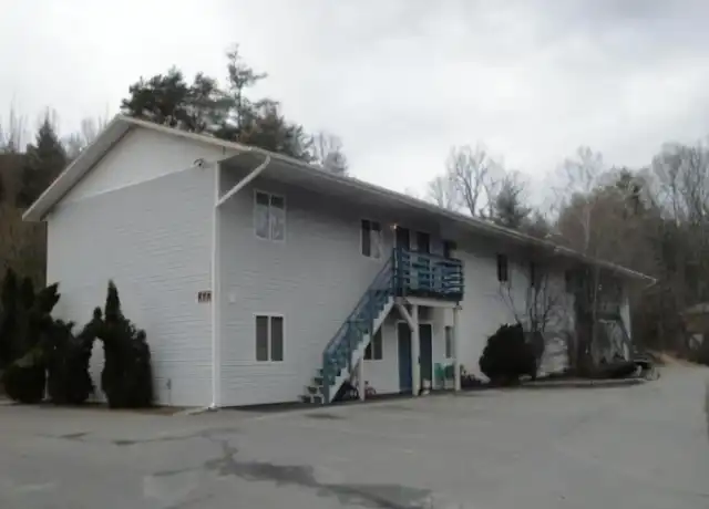 Property at 452 Reems Creek Rd, Weaverville, NC, 28787, 2 beds, 2 baths, [object Object]