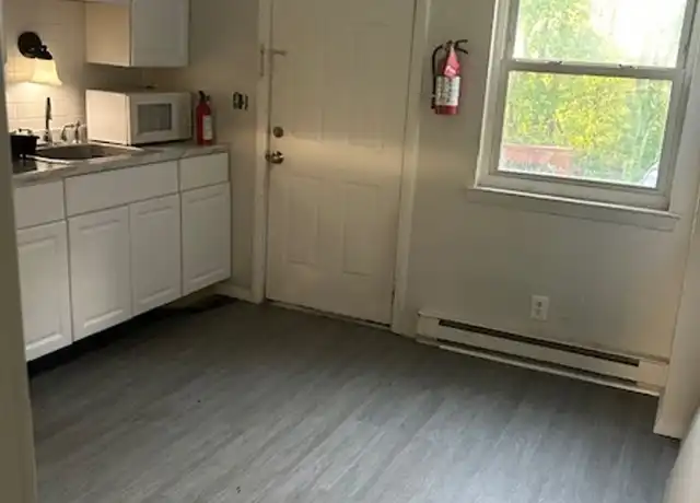 Property at 62 King Cole Rd #12, Hamburg, NJ, 07419, 2 beds, 1 bath, [object Object]